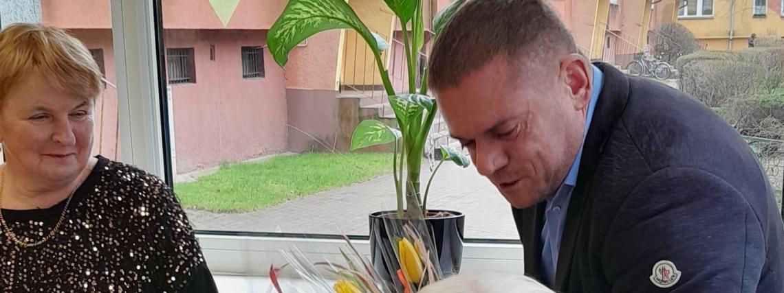 Dzień kobiet w klubie seniora